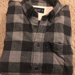 Men’s Abercrombie Flannel long sleeve Medium